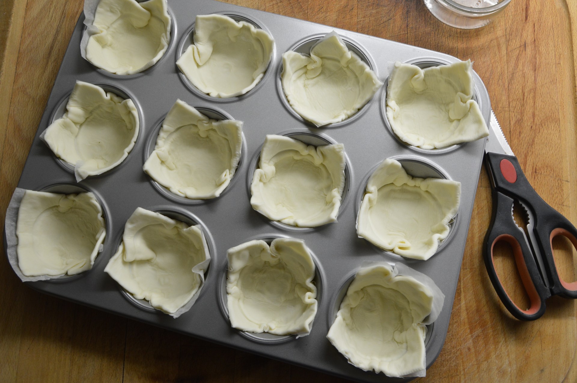 Pastry dough for tarts