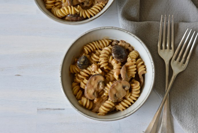 Vegan mushroom stroganoff