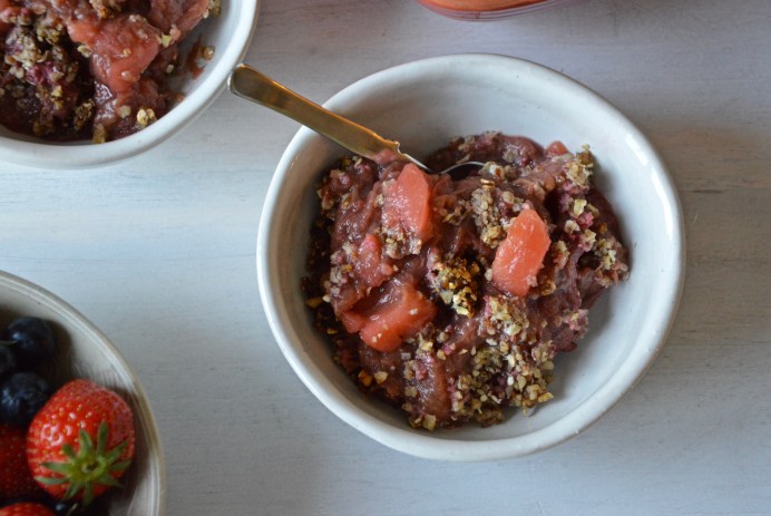 Rhubarb strawberry apple crumble