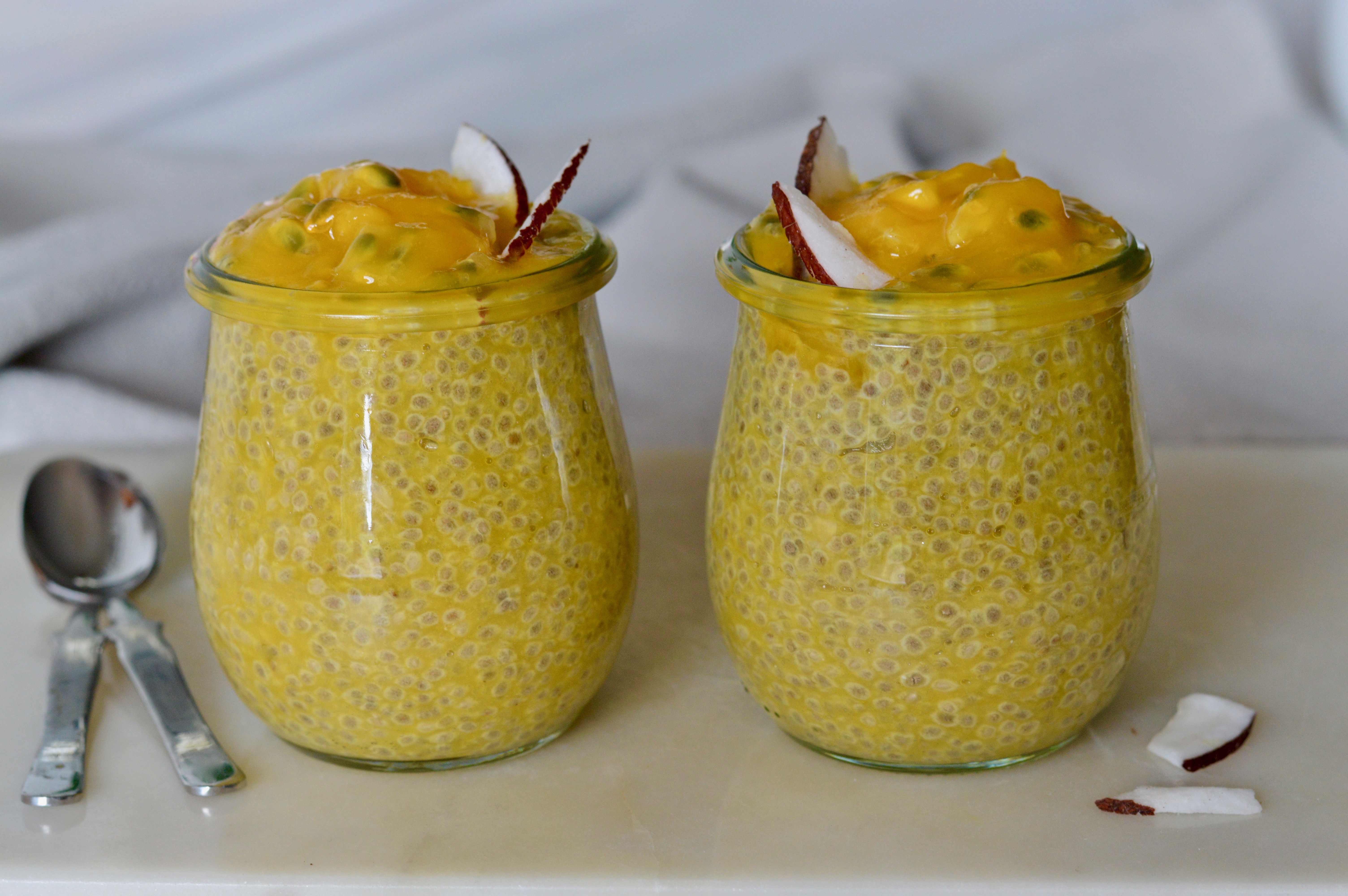 Mango Chia Puddings