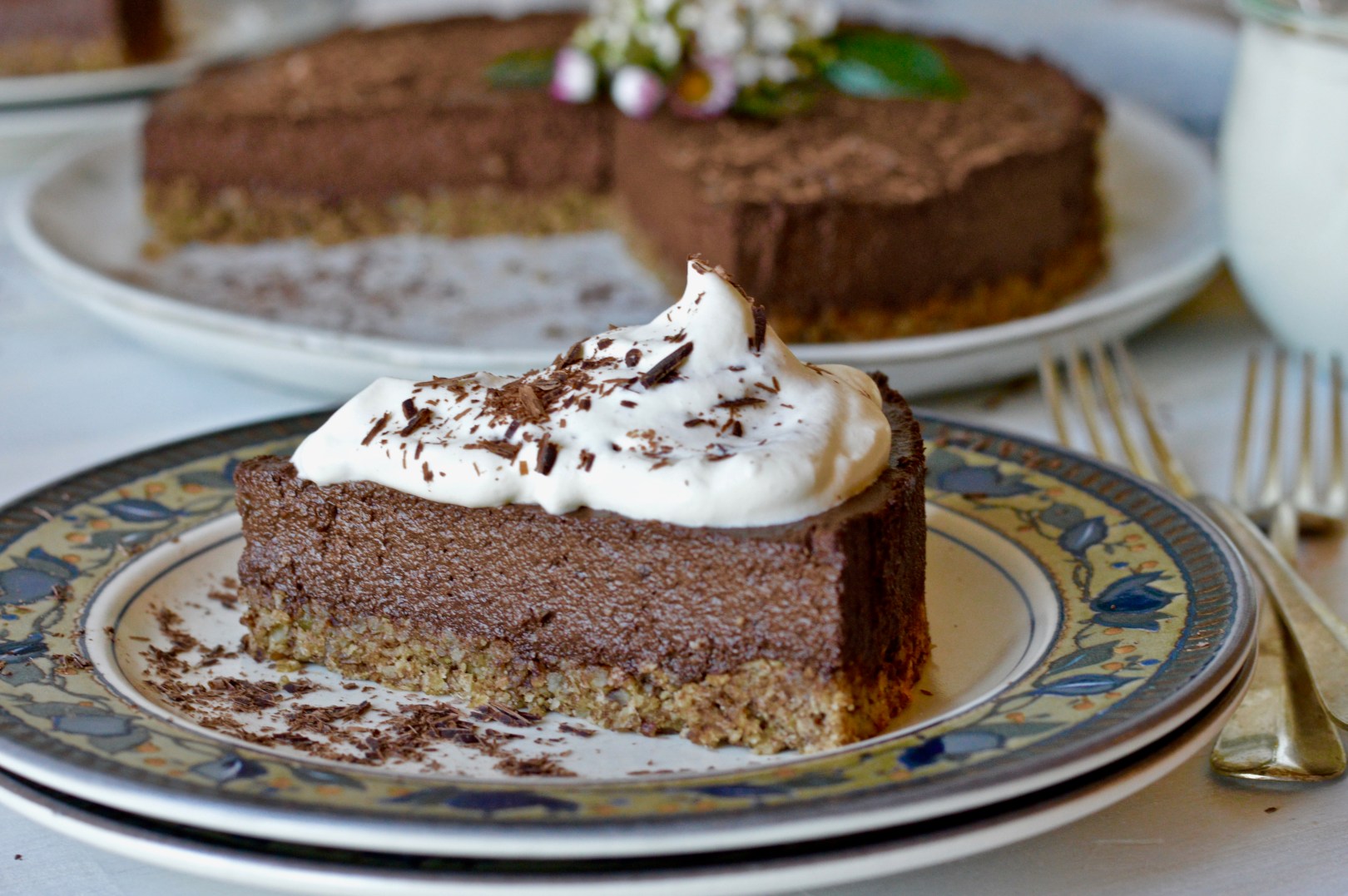 Plant-based chocolate pie