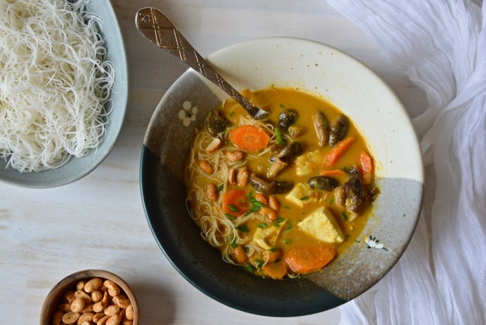 Spicy Thai peanut soup