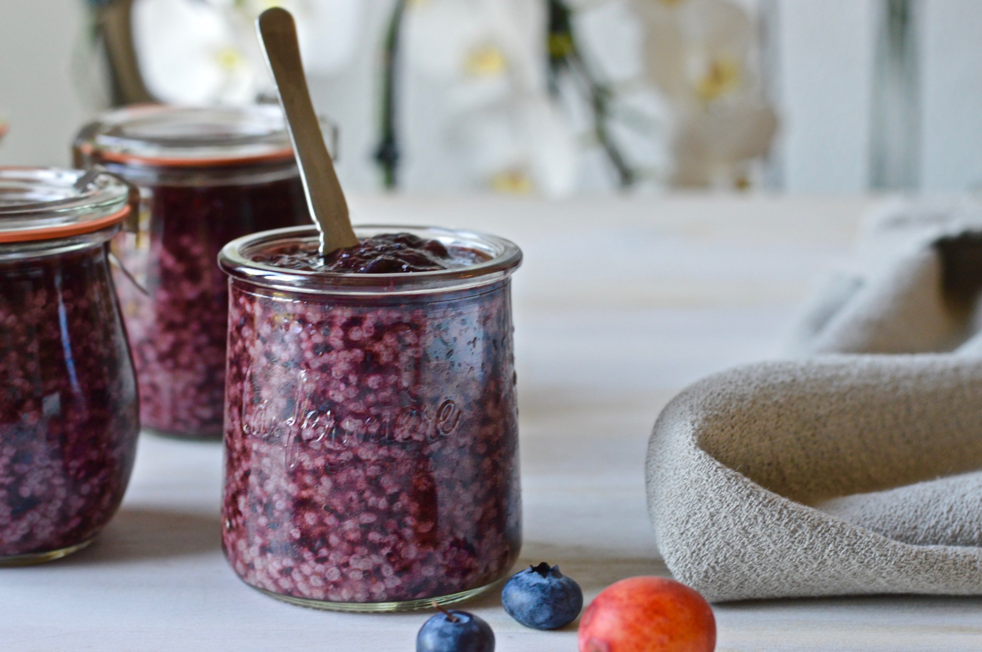 Chia blueberry puddings